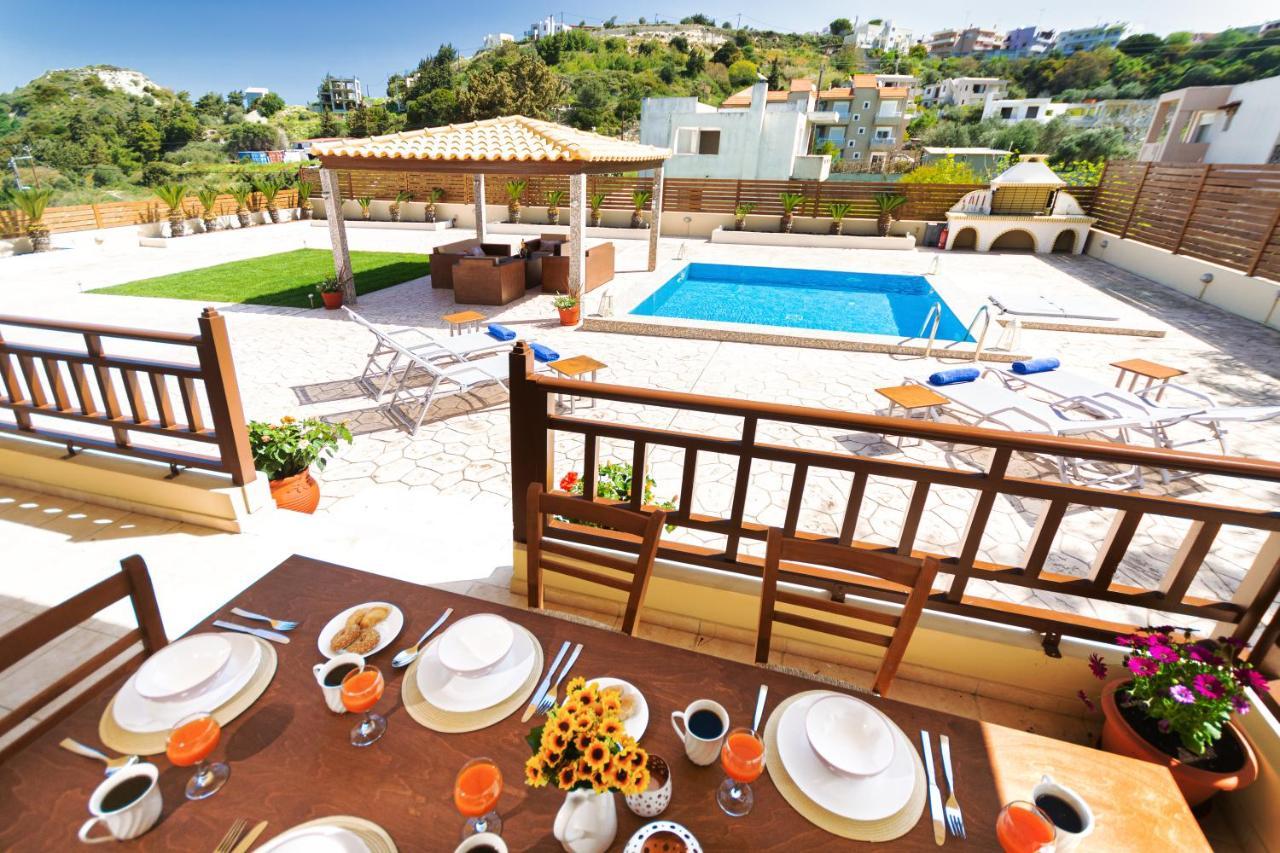 Maria'S Luxurious Villa In Koskinou Koskinou  エクステリア 写真