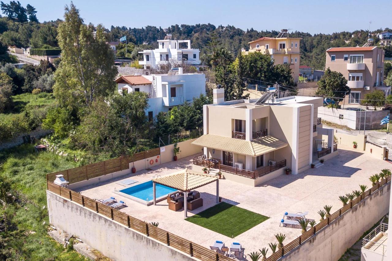 Maria'S Luxurious Villa In Koskinou Koskinou  エクステリア 写真