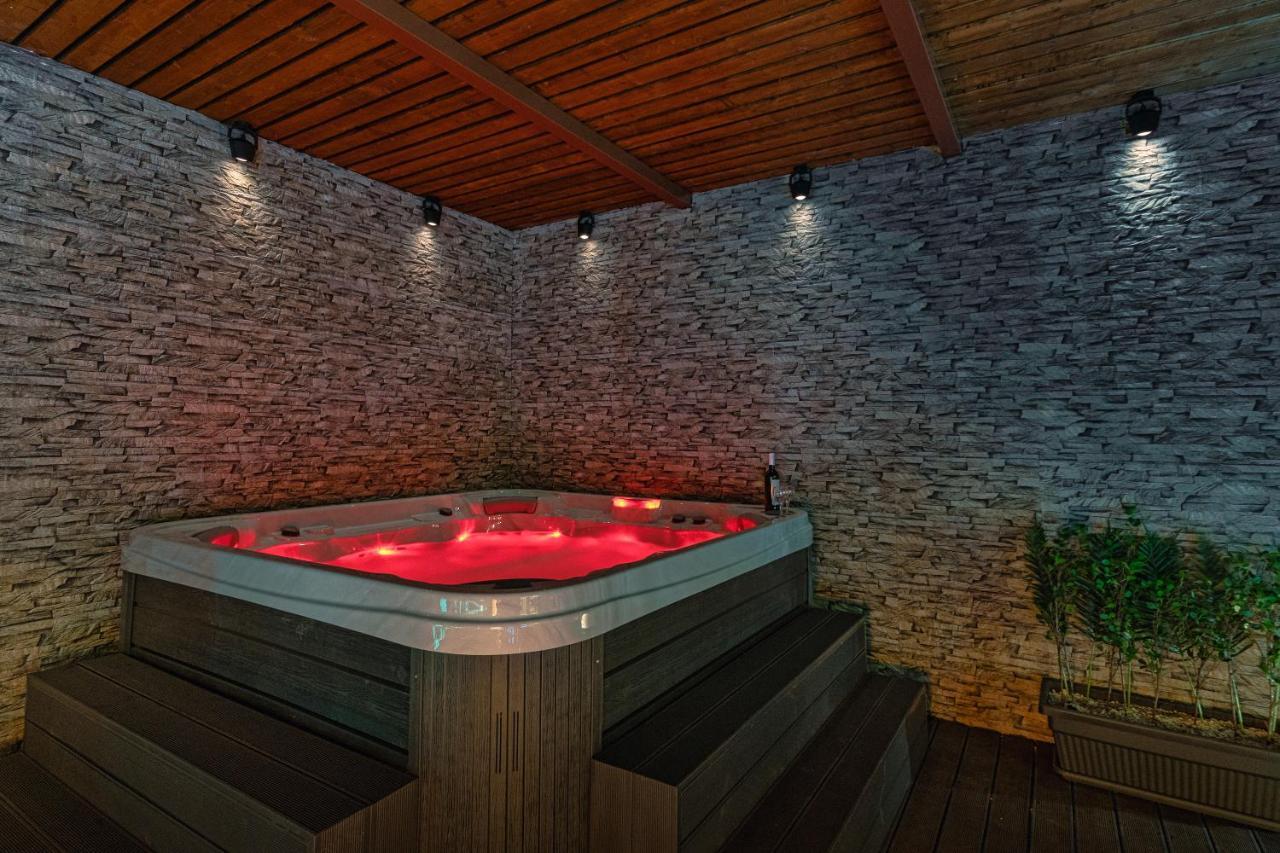 Maria'S Luxurious Villa In Koskinou Koskinou  エクステリア 写真