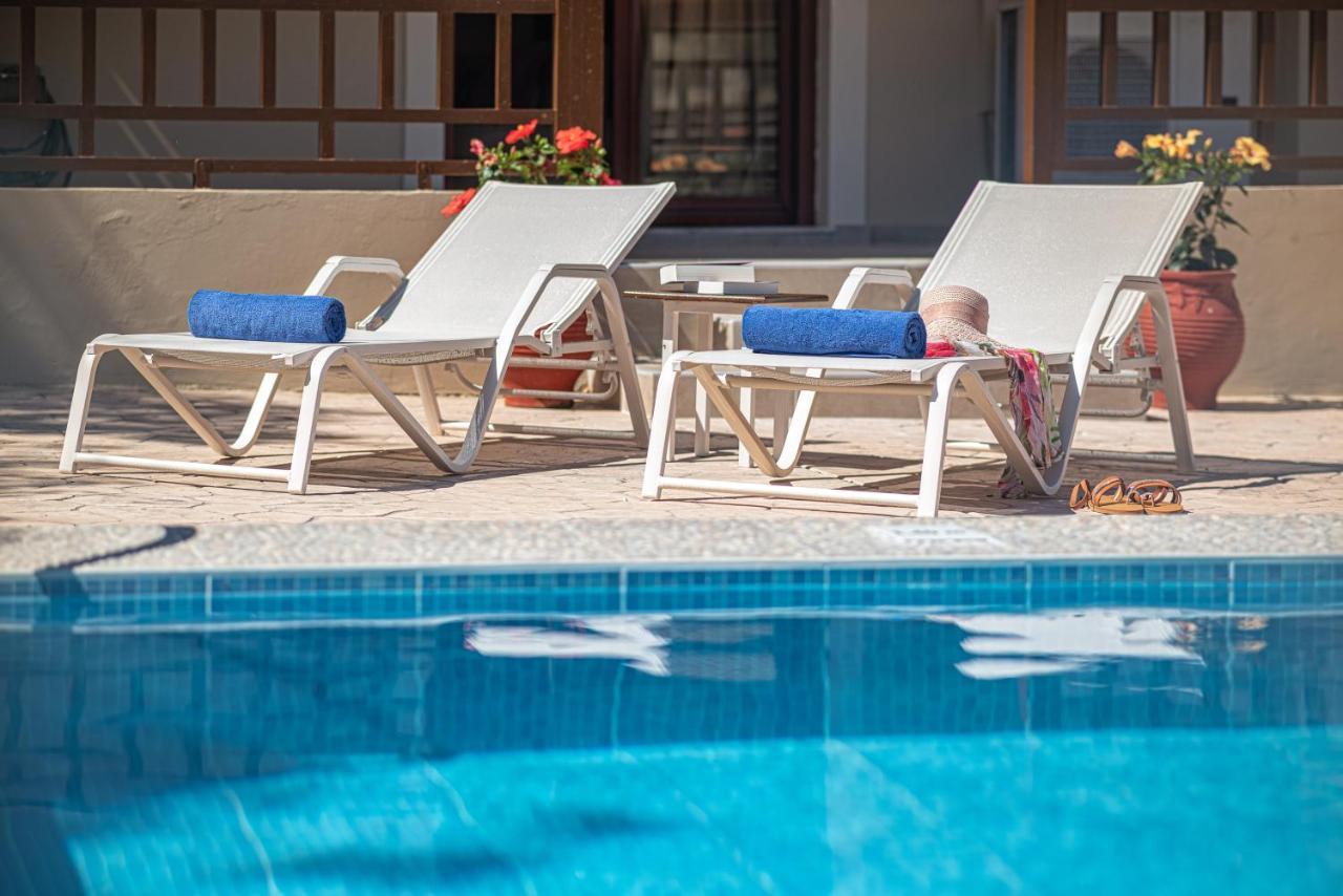 Maria'S Luxurious Villa In Koskinou Koskinou  エクステリア 写真
