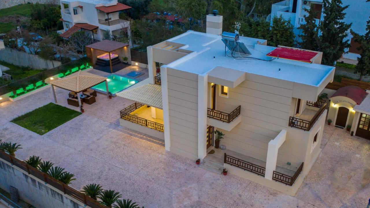 Maria'S Luxurious Villa In Koskinou Koskinou  エクステリア 写真